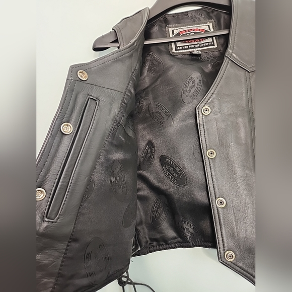 Women's Leather Motorcycle Vest Small - Picture 5 of 7